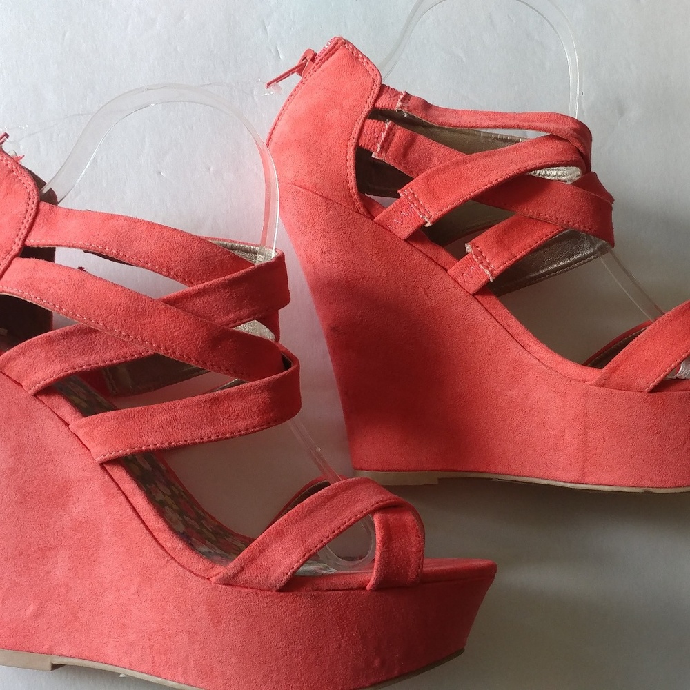 Coral colored faux suede sandals size 9.